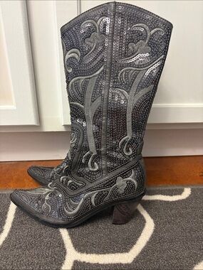 Sequin Embroidered Metallic Gray women’s Cowboy Boots